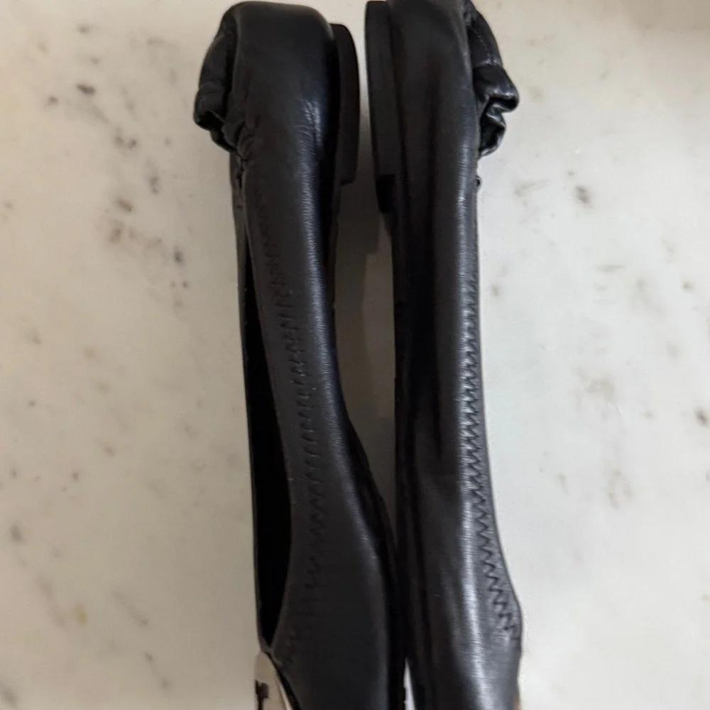 Tory Burch Reva Black Leather Logo Ballet Flats Size 8